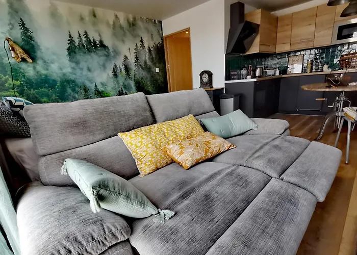 Proche Centre, A Quelques Pas Des Thermes Et Du Campus Artem, Calme Avec Parking Gratuit Apartamento